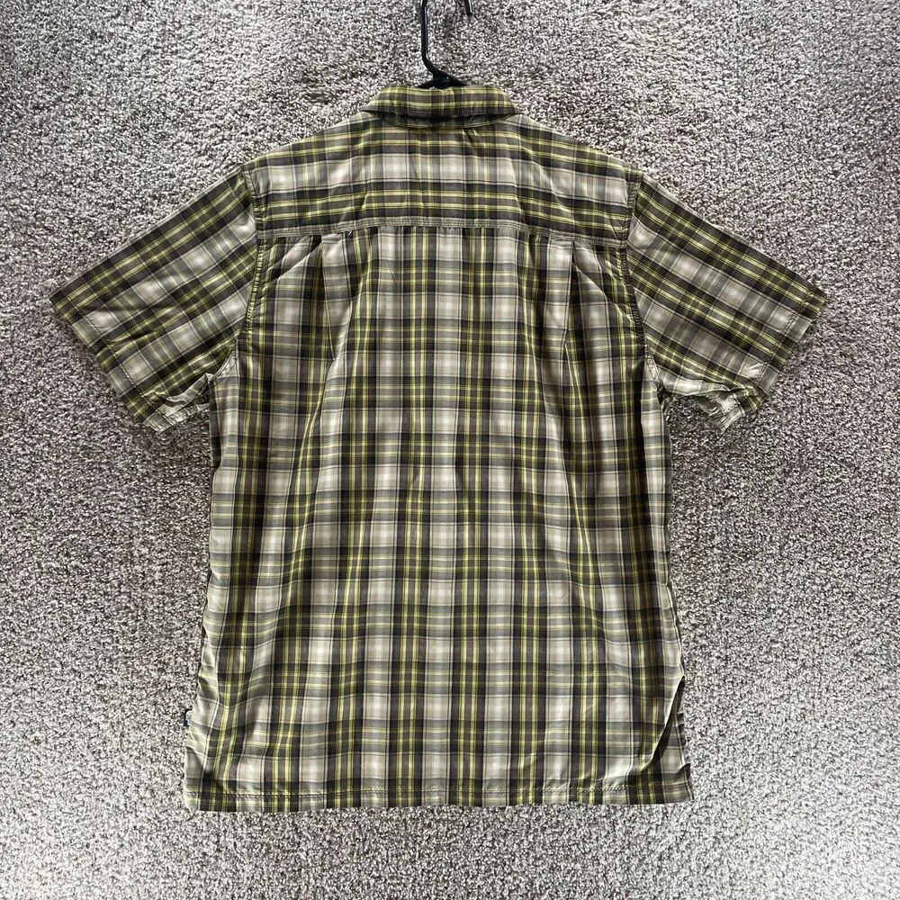 The North Face Shirt‎ Mens Large Plaid Short Sleeve Button Up Casual Adult Nylon
